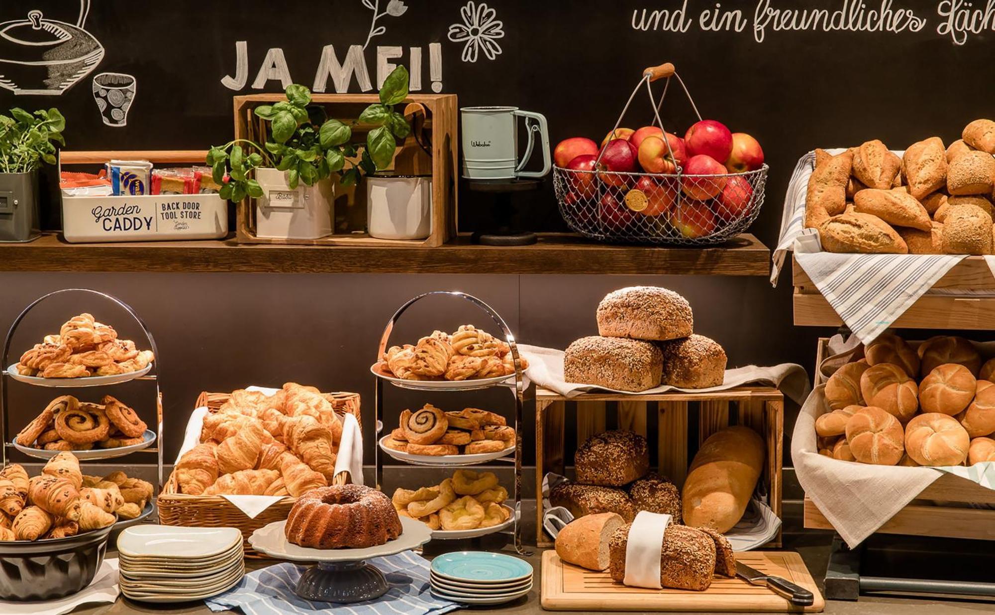 Motel One Карлсруэ Экстерьер фото