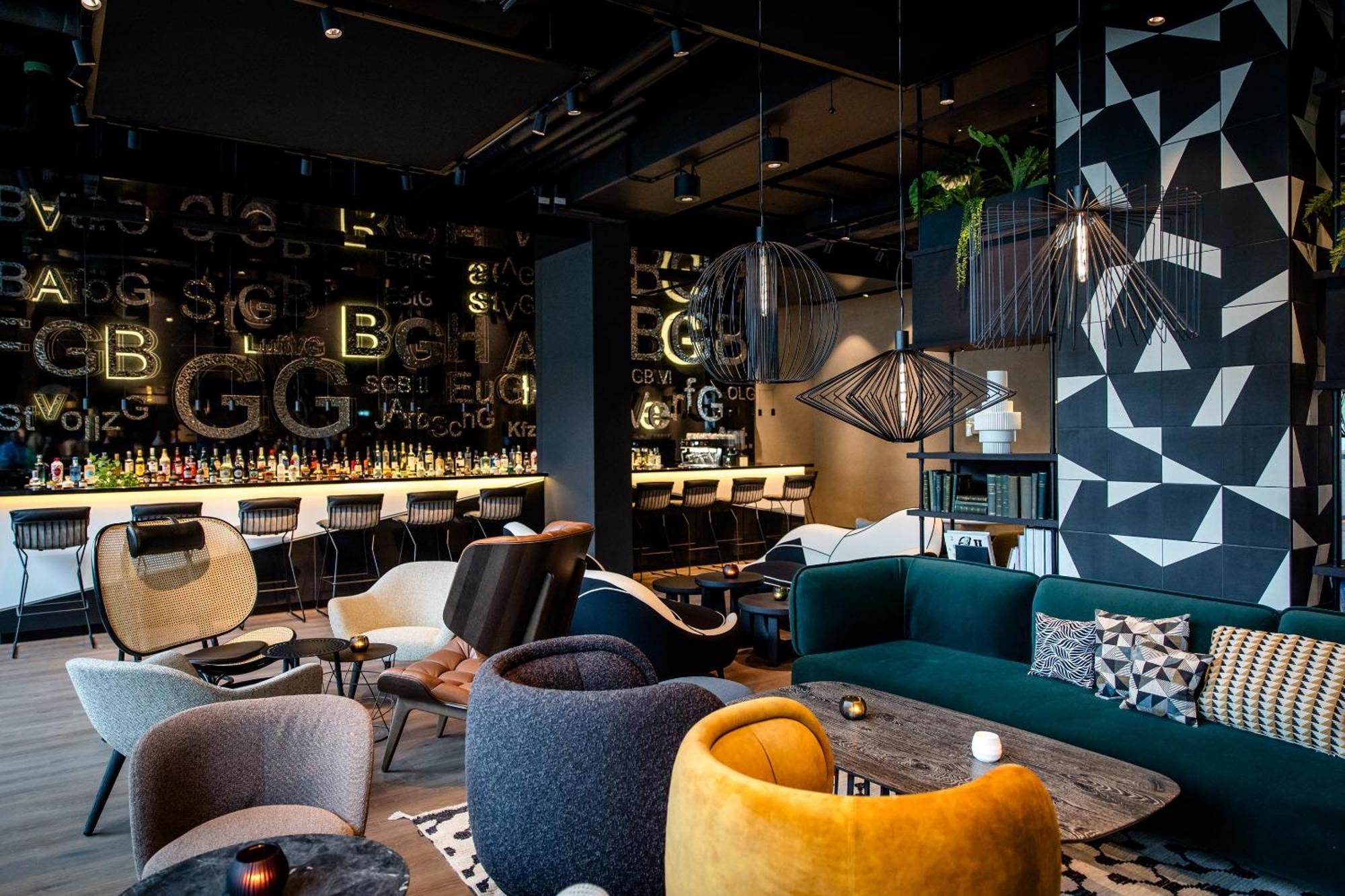 Motel One Карлсруэ Экстерьер фото